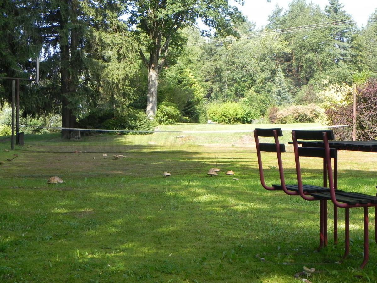 Hotel Pension Cervena Kasperske Hory Zewnętrze zdjęcie