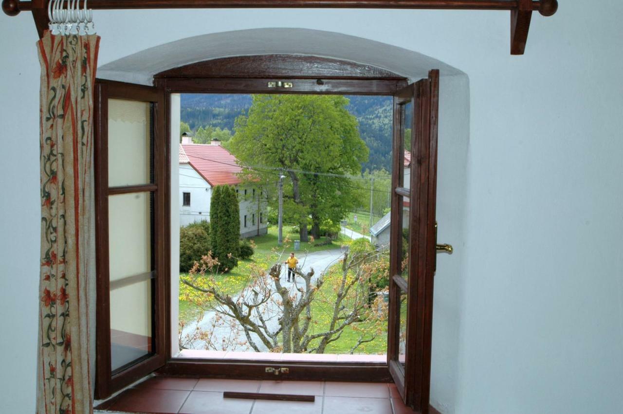 Hotel Pension Cervena Kasperske Hory Zewnętrze zdjęcie