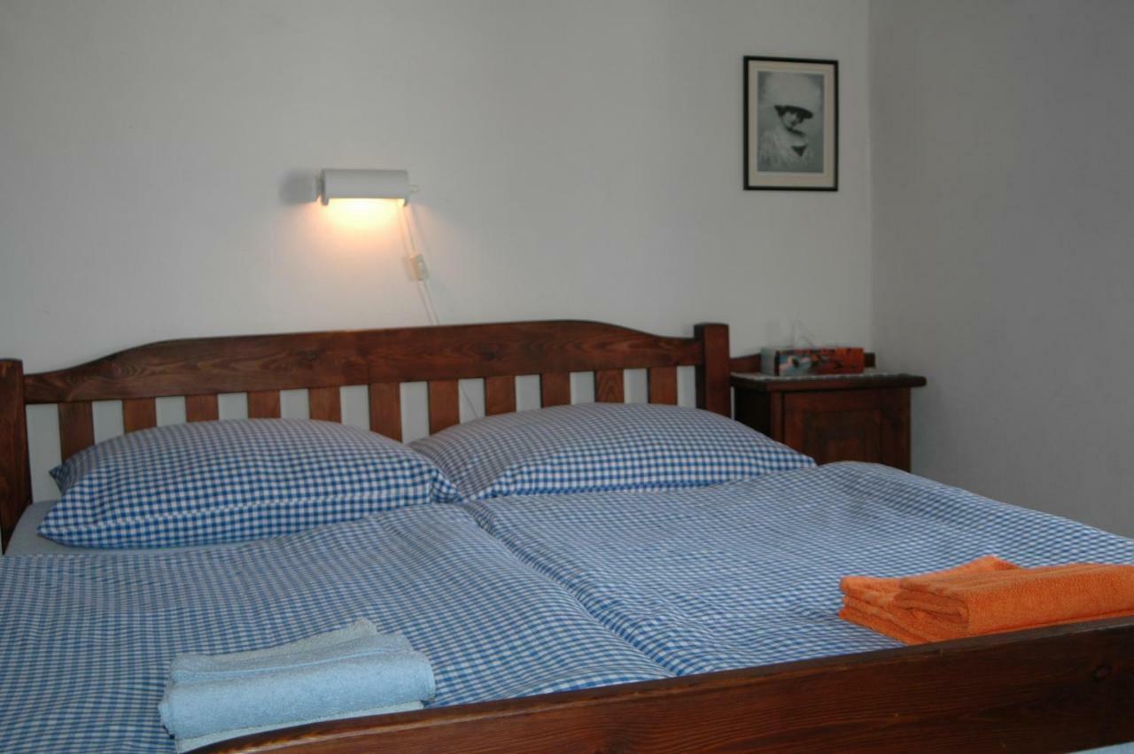 Hotel Pension Cervena Kasperske Hory Zewnętrze zdjęcie